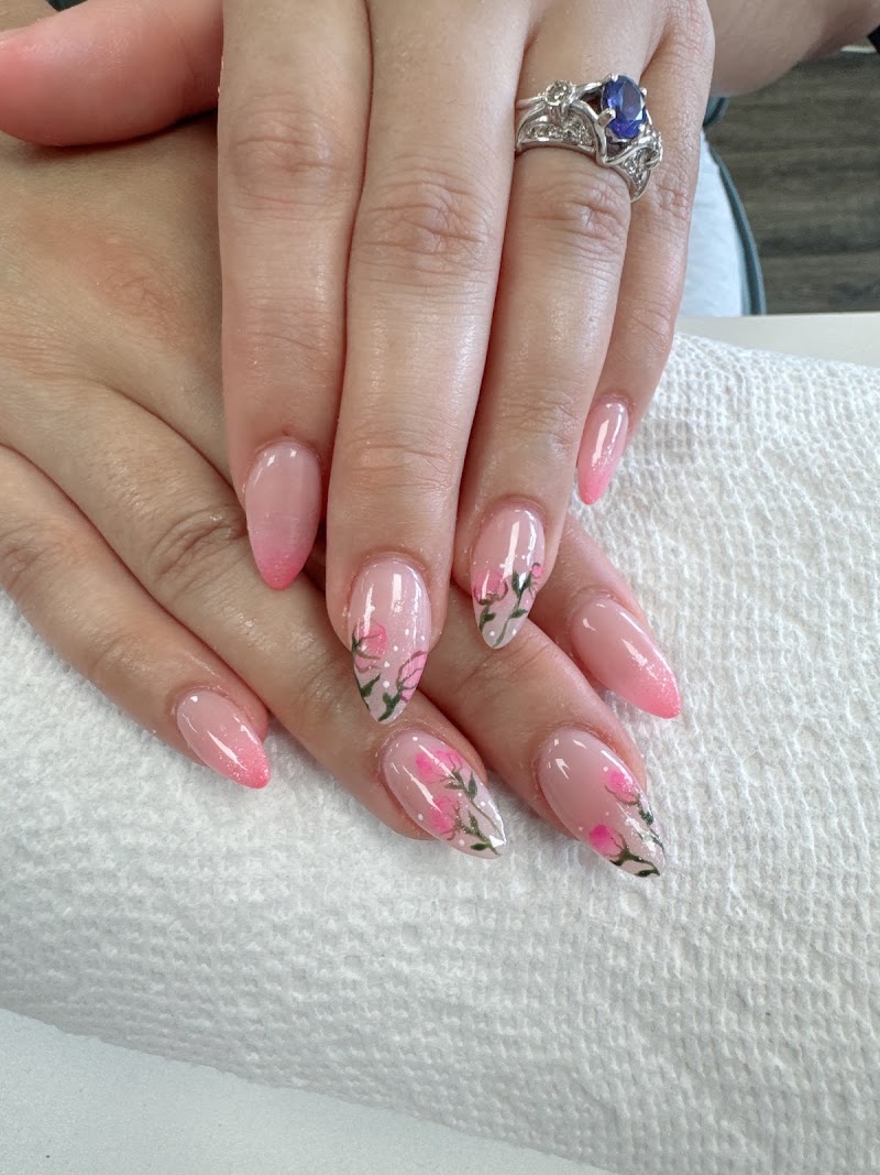T Nails&Spa, nail salon in Milford, CT, photo 6 of 10